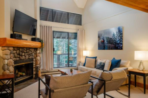 Spacious Benchlands Chalet by Harmony Whistler